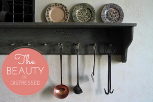 The beauty of distressed finishes (Caromal Colours textured base coat and toner)