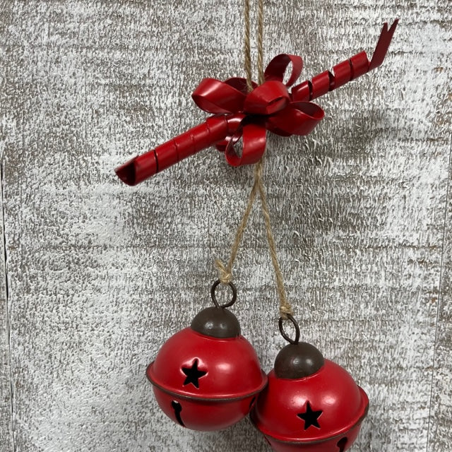 Ball Ornament with Bow