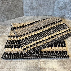 Placemat - Crossroads Chindi